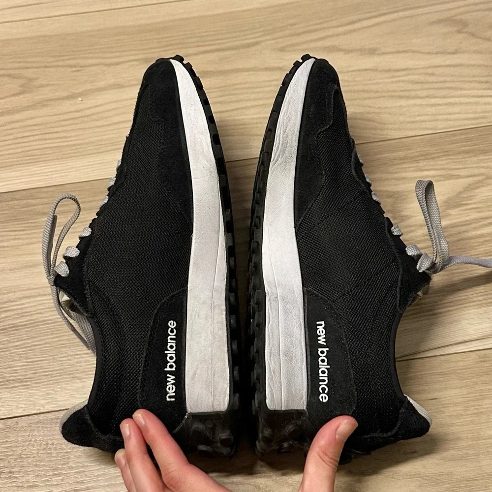New Balance Men’s 327 Sneakers Shoes_5